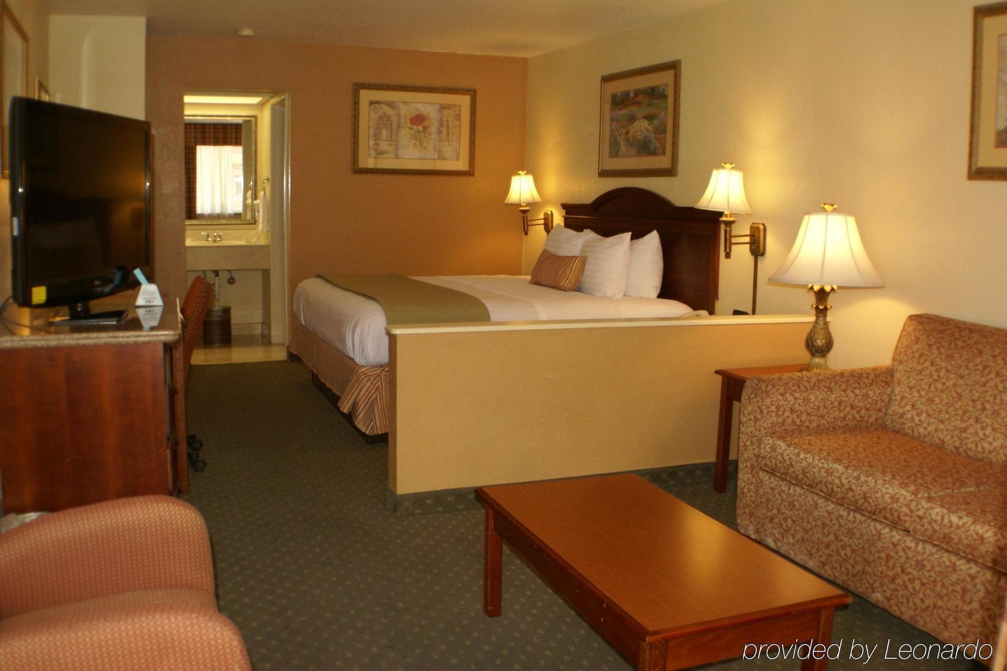 Econo Lodge Inn & Suites Eagle Pass Exterior foto